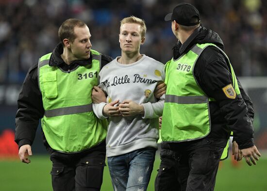 Football. Friendly match between Russia and Spain