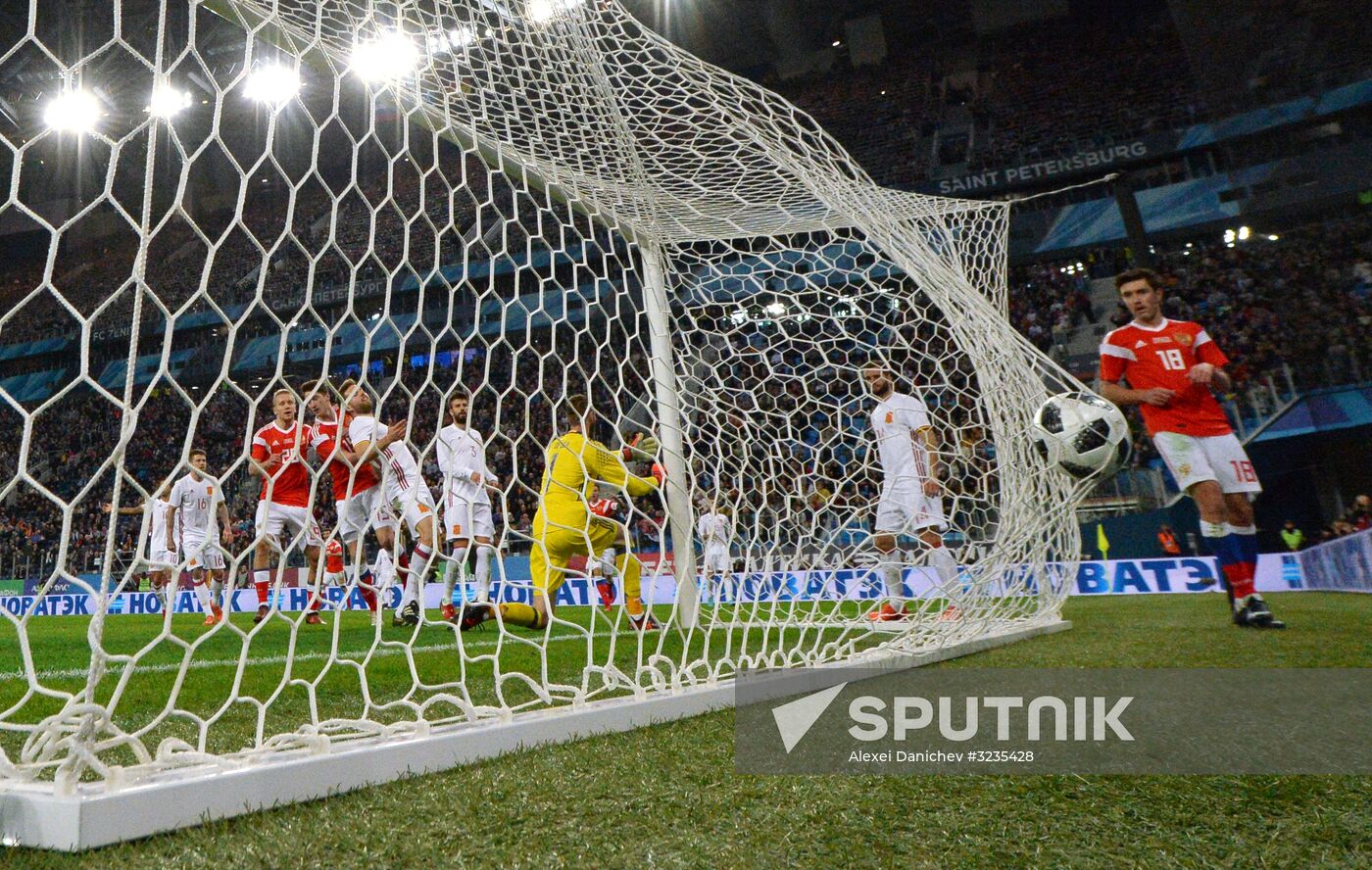 Football. Friendly match between Russia and Spain