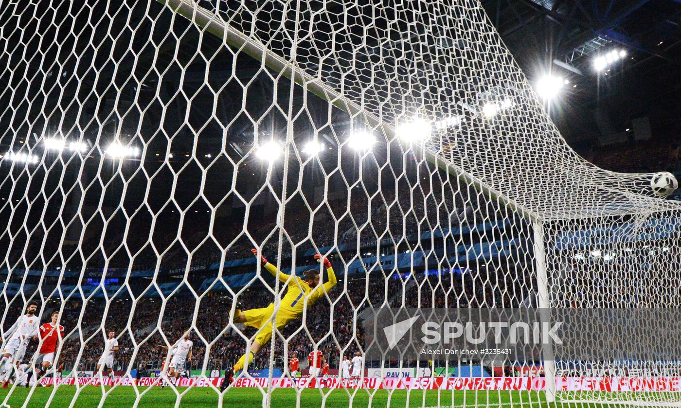 Football. Friendly match between Russia and Spain