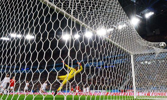 Football. Friendly match between Russia and Spain