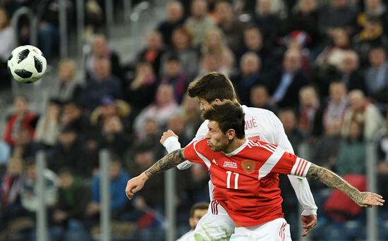 Football. Friendly match between Russia and Spain