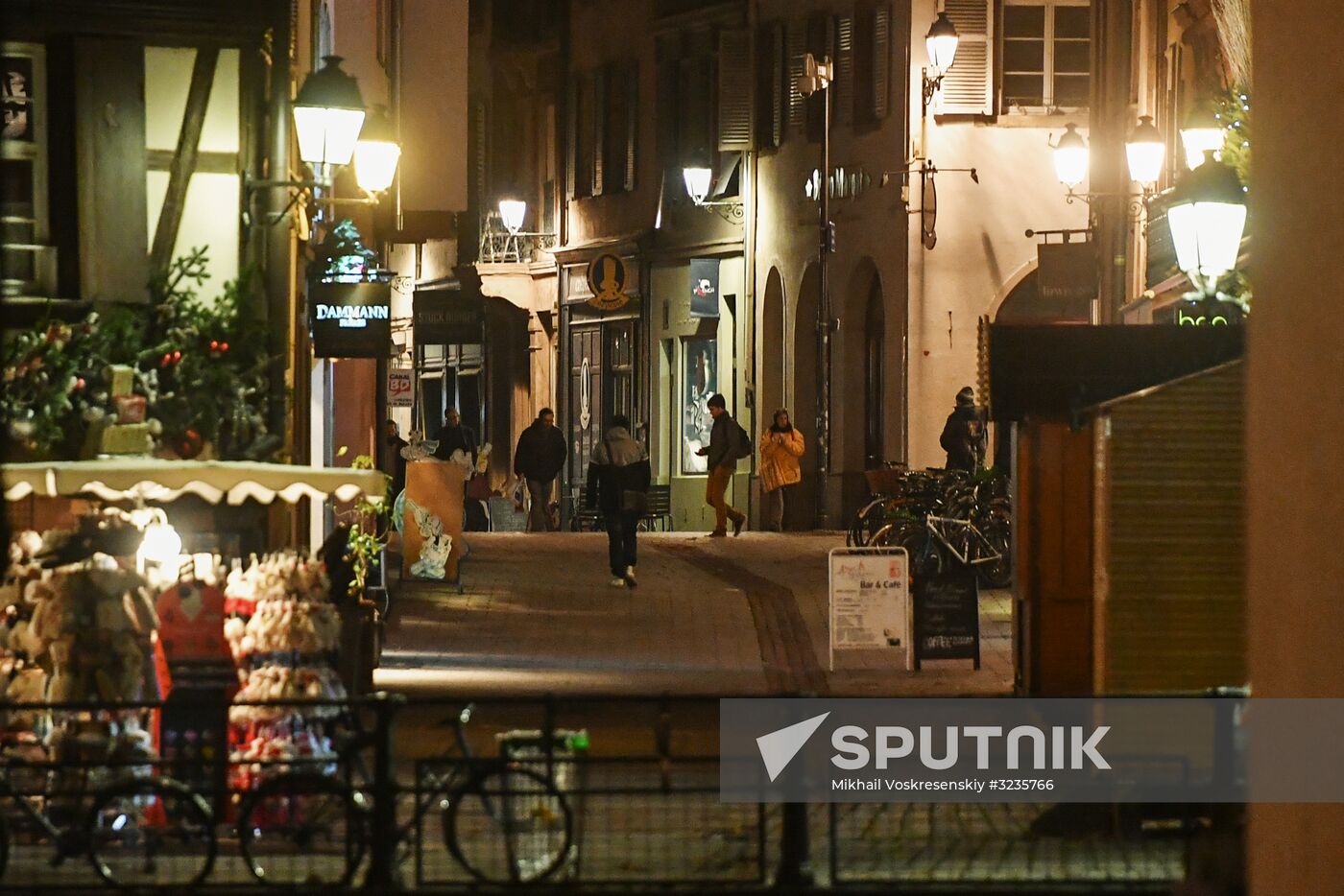 Cities of the world. Strasbourg