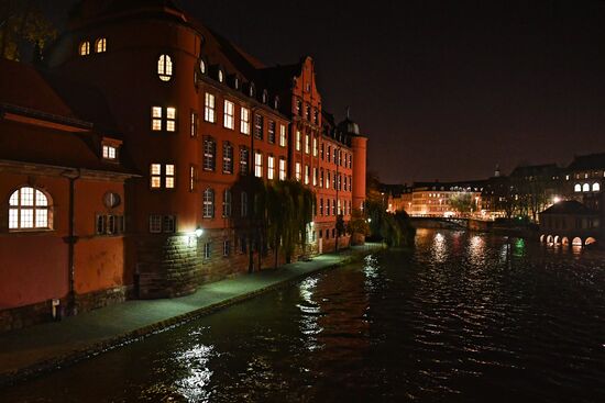 Cities of the world. Strasbourg