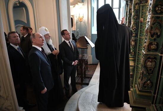 Russian President Vladimir Putin and Prime Minister Dmitry Medvedev New Jerusalem Monastery