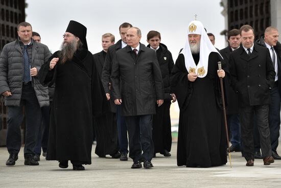 Russian President Vladimir Putin and Prime Minister Dmitry Medvedev New Jerusalem Monastery