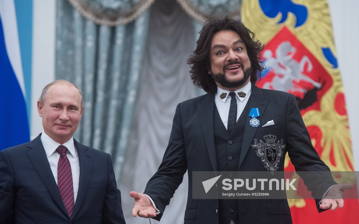 President Vladimir Putin presents state awards in Kremlin