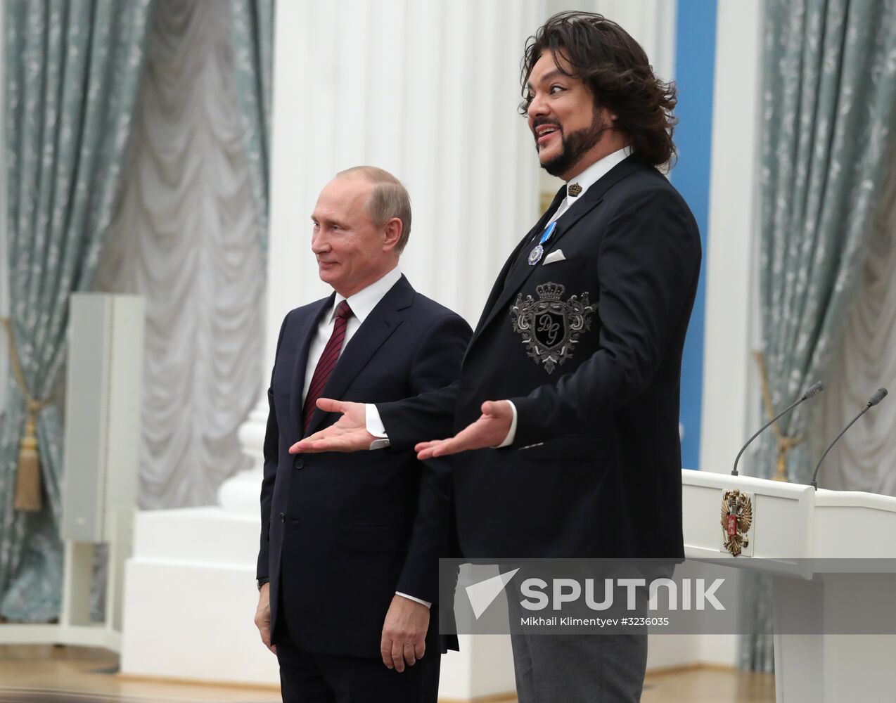 President Vladimir Putin presents state awards in Kremlin