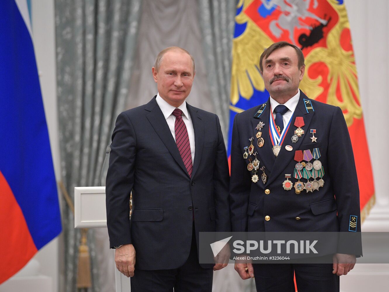 President Vladimir Putin presents state awards in Kremlin