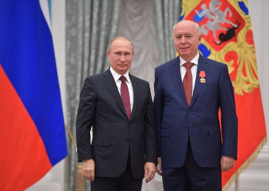President Vladimir Putin presents state awards in Kremlin