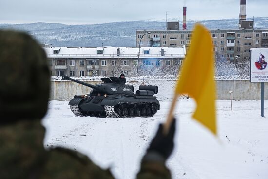 Peformance by historical military equipment unit in Murmansk