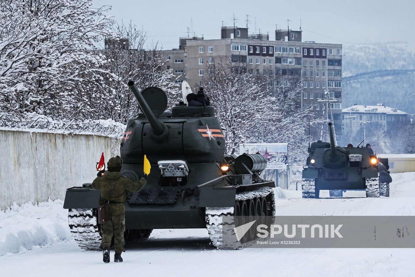 Peformance by historical military equipment unit in Murmansk