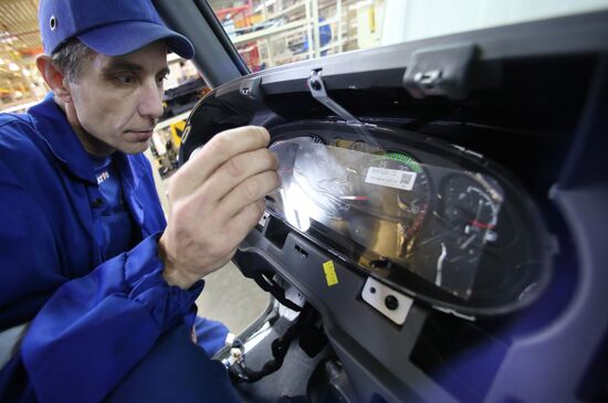 Manufacture of Hyundai HD78 trucks at Avtotor plant in Kaliningrad Region