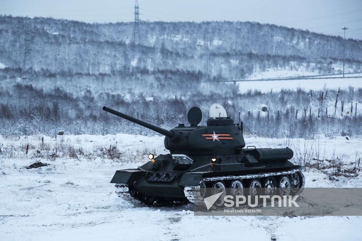 Peformance by historical military equipment unit in Murmansk