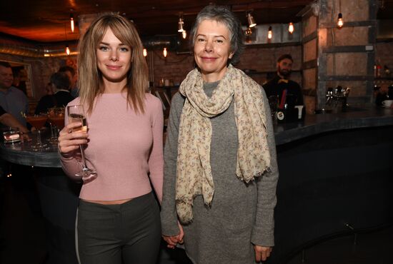 Premiere of new series Female Psychologists