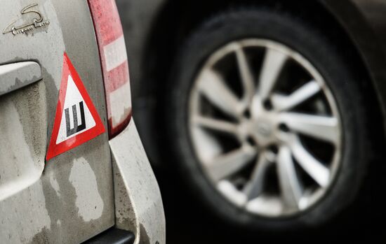 Demand for car stickers for studded tires increases with new traffic rule