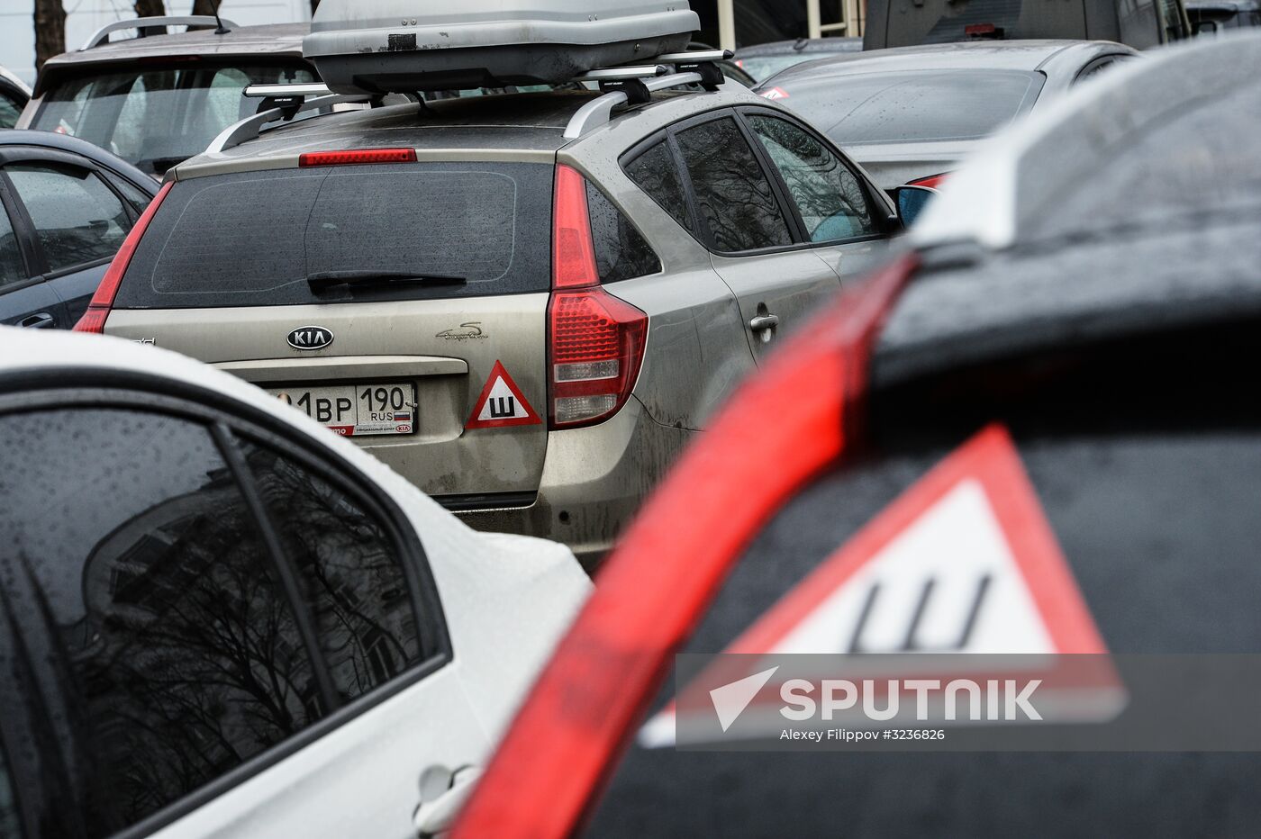 Demand for car stickers for studded tires increases with new traffic rule
