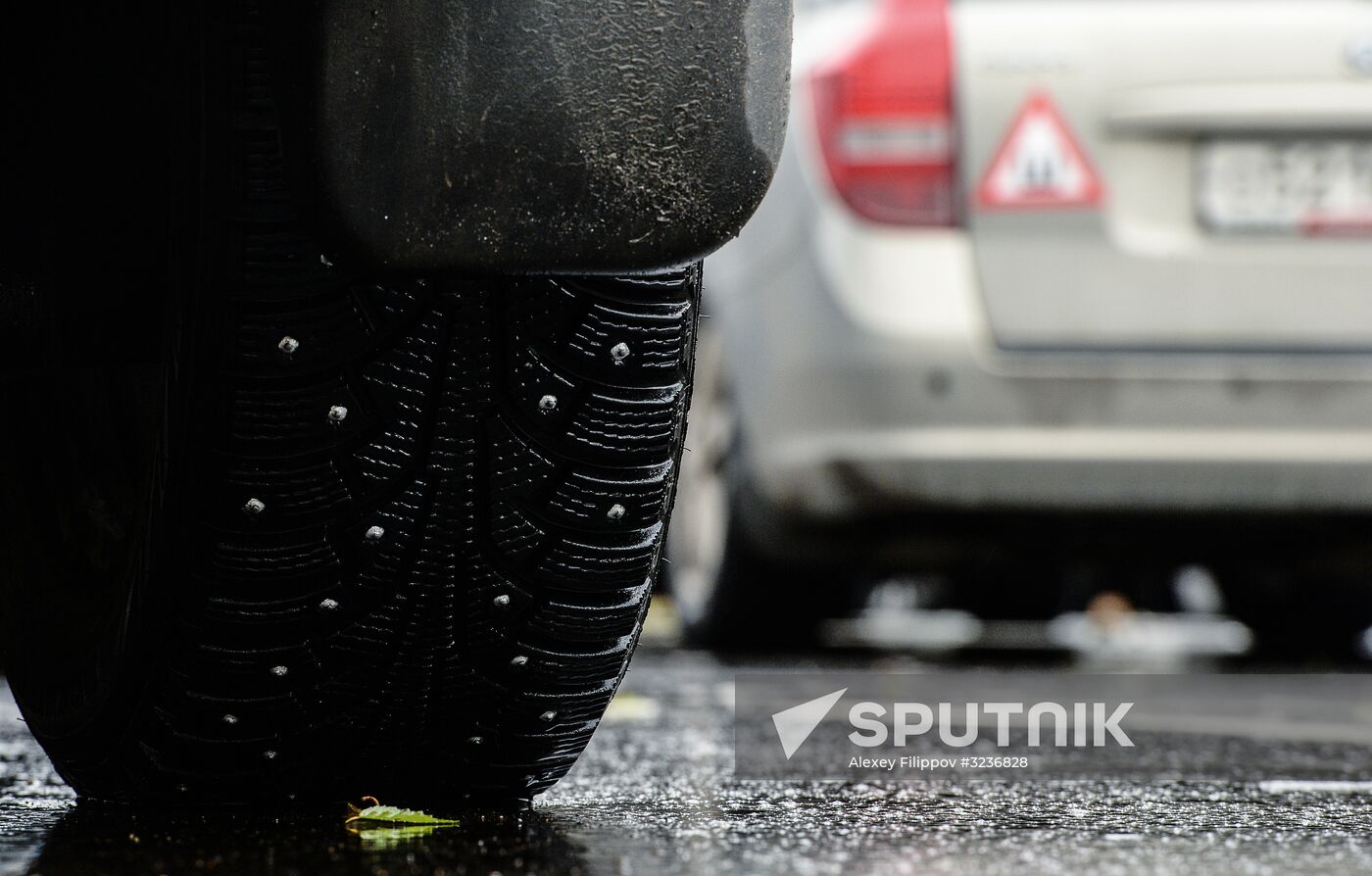 Demand for car stickers for studded tires increases with new traffic rule