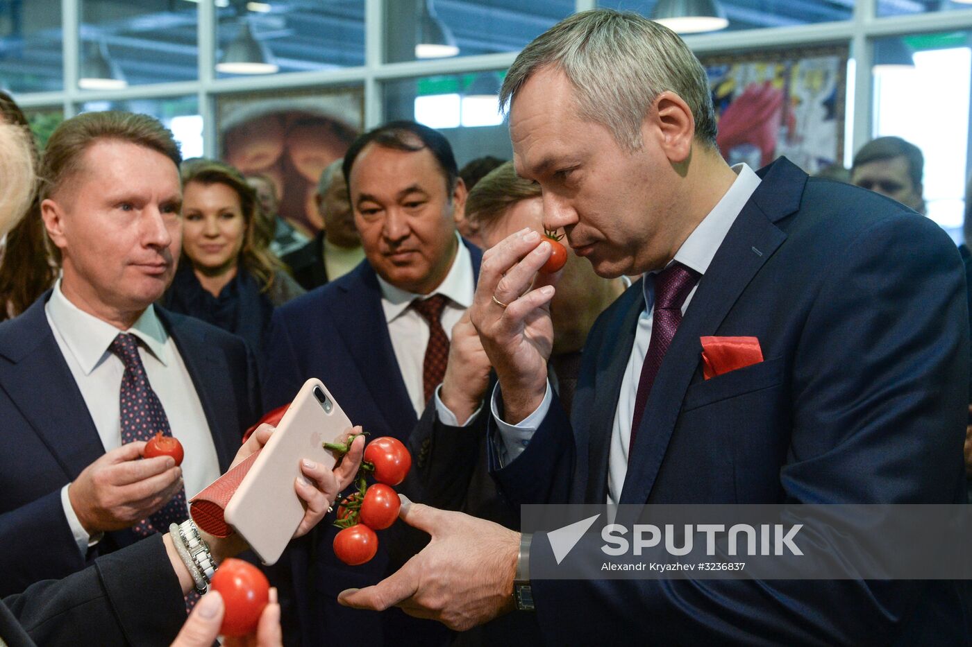 Opening of FoodSib hypermarket in Novosibirsk