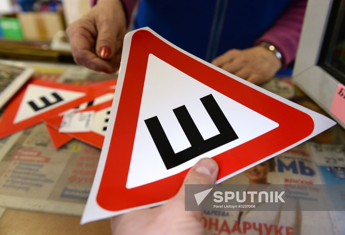 Demand for car stickers for studded tires increases with new traffic rule
