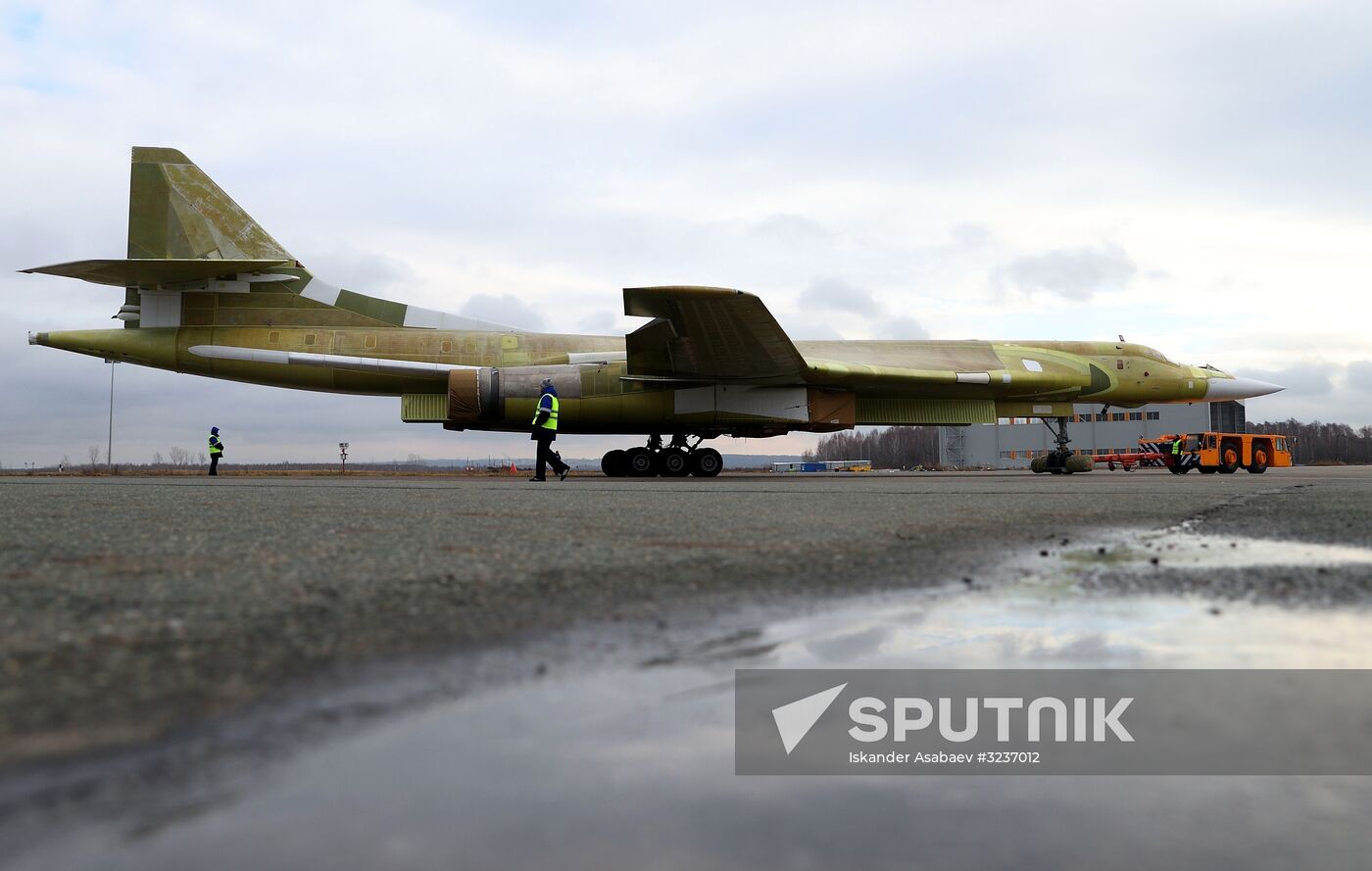 Tu-160M2 prototype rolled out in Kazan
