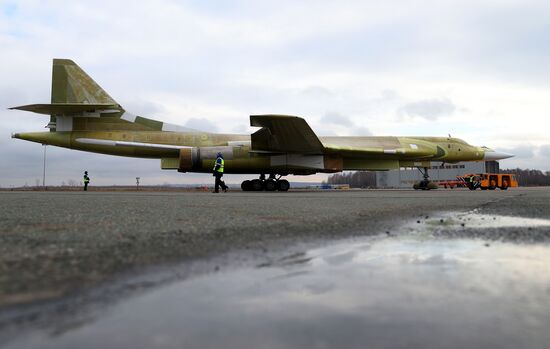 Tu-160M2 prototype rolled out in Kazan