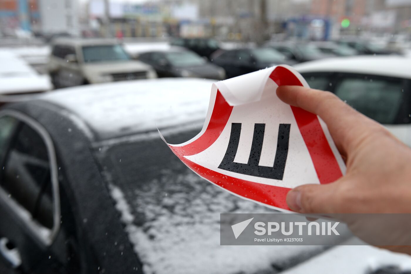 Demand for car stickers for studded tires increases with new traffic rule