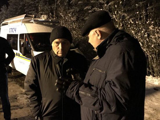 Minibus collides with timber truck in Mari El