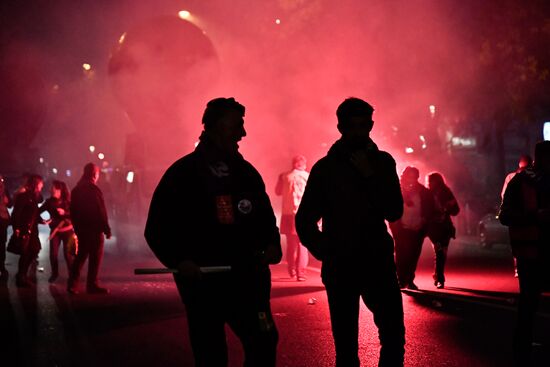 Paris protests against Emmanuel Macron's policies