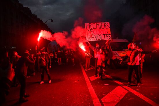 Paris protests against Emmanuel Macron's policies