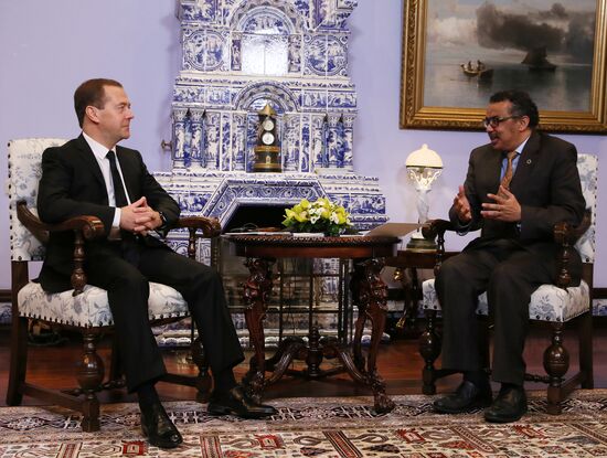 Prime Minister Dmitry Medvedev meets with the WHO Director-General