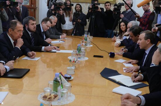 Russian Foreign Minister Sergei Lavrov and Lebanese Foreign Minister Gebran Bassil at meeting