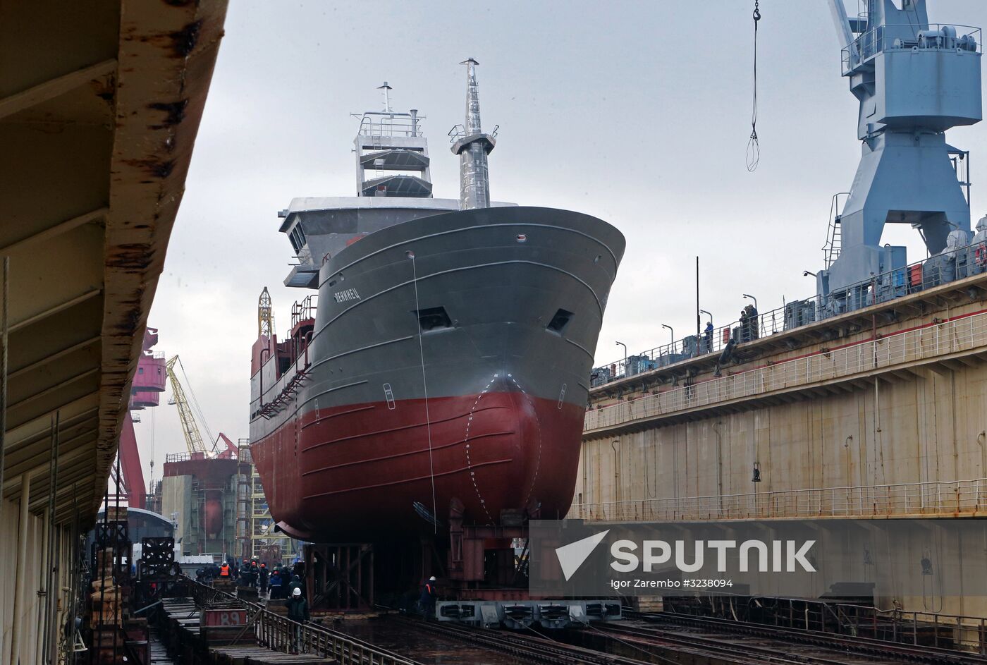 Launching Leninets trawler in Kaliningrad