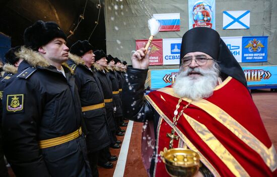 Launching Prince Vladimir nuclear-powered submarine cruiser in Severodvinsk