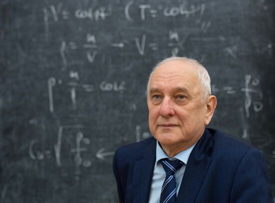Dean of Faculty of Physics at MSU Nikolay Sysoyev