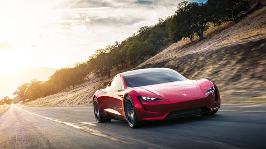 Tesla introduces new models of electric car