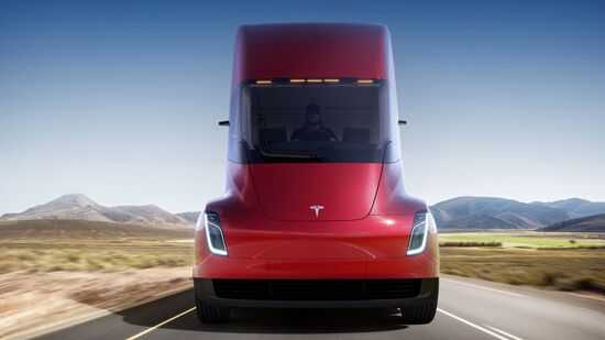 Tesla introduces new models of electric car