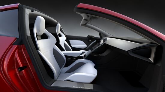 Tesla introduces new models of electric car