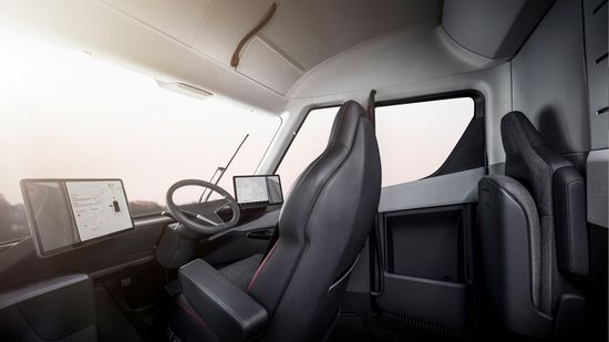 Tesla introduces new models of electric car