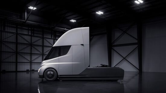 Tesla introduces new models of electric car