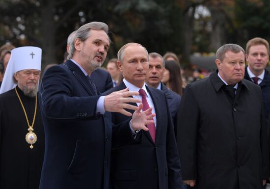 President Putin visits Yalta