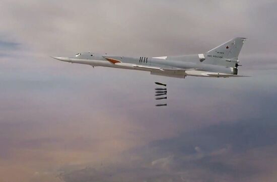 Russian Air Force hits terrorist targets in Syria