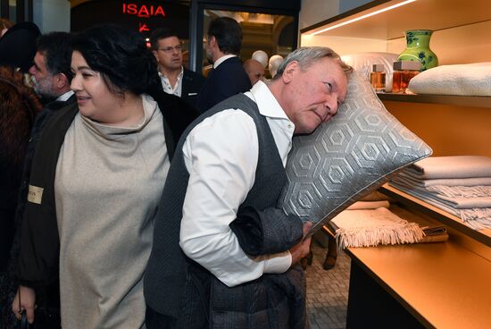 Frette boutique opens at GUM store