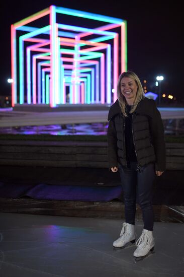 Creating stereo skating rink in Gorky Park