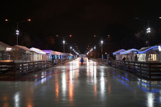 Creating stereo skating rink in Gorky Park