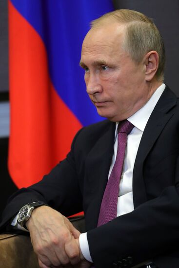 Vladimir Putin meets with Syrian President Bashar Al-Assad