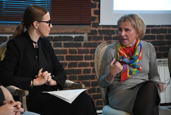 Expert discussion with Ksenia Sobchak