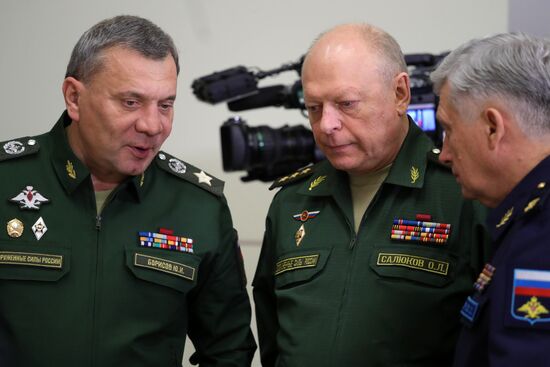 President Vladimir Putin holds meeting with leadership of Defense Ministry and defense sector