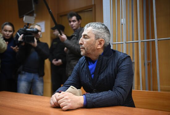 Court hears criminal case against ex-senator Umar Dzhabrailov