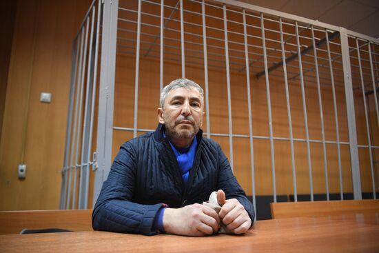 Court hears criminal case against ex-senator Umar Dzhabrailov