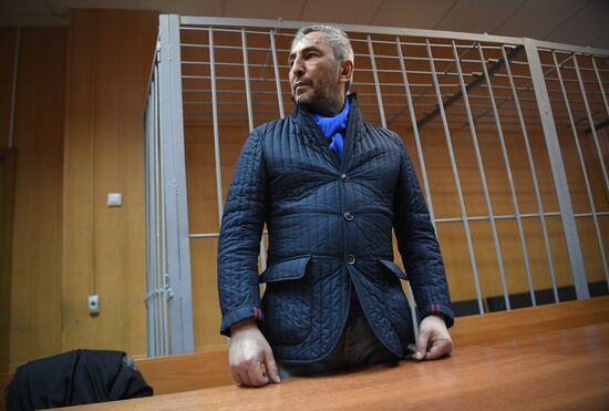 Court hears criminal case against ex-senator Umar Dzhabrailov